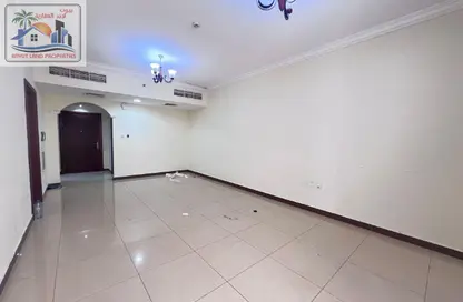 Apartment - 1 Bedroom - 2 Bathrooms for rent in Qasimia 10 building - Al Mahatta - Al Qasimia - Sharjah