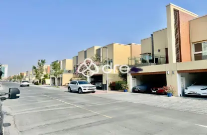 Villa - 3 Bedrooms - 5 Bathrooms for rent in Villa Lantana 2 - Villa Lantana - Al Barsha - Dubai