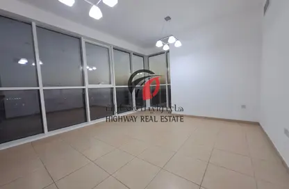 Apartment - 2 Bedrooms - 3 Bathrooms for rent in Al Zarooni - Al Mamzar - Deira - Dubai