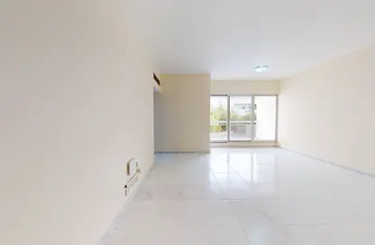 Apartment - 2 Bedrooms - 2 Bathrooms for rent in Al Kifaf Apartments - Al Karama - Dubai
