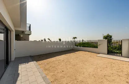 Villa - 3 Bedrooms - 4 Bathrooms for rent in Greenviews 2 - EMAAR South - Dubai South (Dubai World Central) - Dubai