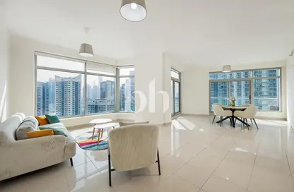 Apartment - 2 Bedrooms - 3 Bathrooms for rent in Fairfield Tower - Park Island - Dubai Marina - Dubai