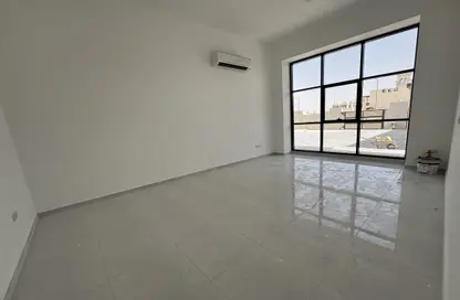 شقة - 3 غرف نوم - 3 حمامات للايجار في مدينة الرياض - أبوظبي