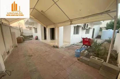 Villa - 4 Bedrooms - 3 Bathrooms for rent in Al Rumailah building - Al Rumailah 2 - Al Rumaila - Ajman
