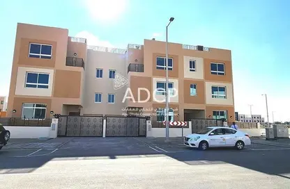 صورة لـ مبنى خارجي فيلا - 5 غرف نوم - 6 حمامات للايجار في مصفح - أبوظبي ، صورة رقم 1