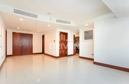 Apartment - 2 Bedrooms - 3 Bathrooms for sale in Jumeirah Living - World Trade Centre Residence - World Trade Center - Dubai