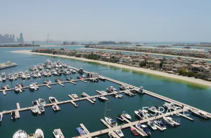 Apartment - 3 Bedrooms - 4 Bathrooms for rent in Marina Residences 3 - Marina Residences - Palm Jumeirah - Dubai