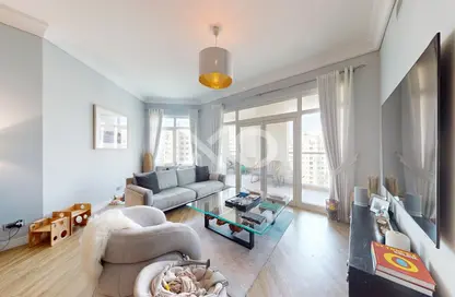 Apartment - 3 Bedrooms - 3 Bathrooms for sale in Al Tamr - Shoreline Apartments - Palm Jumeirah - Dubai