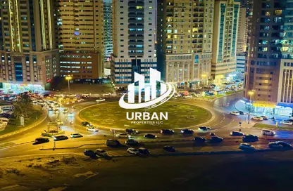 Apartment - 3 Bedrooms - 5 Bathrooms for rent in Beach Tower 2 - Al Khan Lagoon - Al Khan - Sharjah
