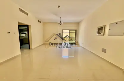 Apartment - 2 Bedrooms - 2 Bathrooms for rent in Al Khair Building - Dubai Silicon Oasis - Dubai