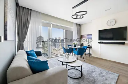 Living / Dining Room image for: Apartment - 1 Bedroom - 1 Bathroom for rent in West Avenue Tower - Dubai Marina - Dubai, Image 1
