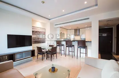 Apartment - 1 Bedroom - 2 Bathrooms for rent in Bonnington Tower - Lake Almas West - Jumeirah Lake Towers - Dubai
