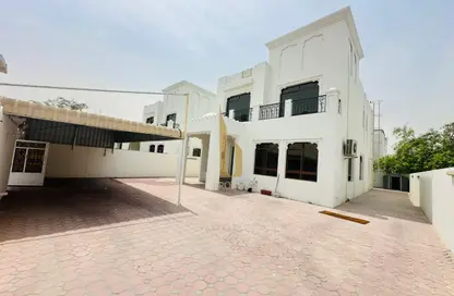 Villa - 4 Bedrooms - 4 Bathrooms for rent in Jumeirah 3 Villas - Jumeirah 3 - Jumeirah - Dubai