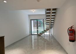 Duplex - 2 bedrooms - 2 bathrooms for sale in Oasis 1 - Oasis Residences - Masdar City - Abu Dhabi
