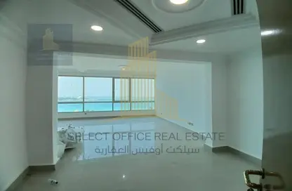 Empty Room image for: Apartment - 4 Bedrooms - 4 Bathrooms for rent in 3 Sails Tower - Corniche Road - Abu Dhabi, Image 1