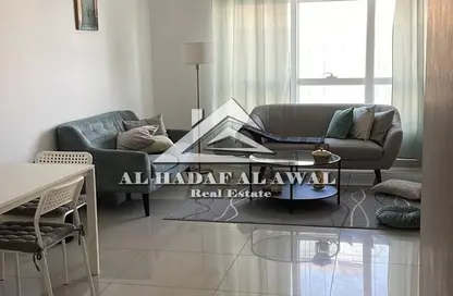 شقة - غرفة نوم - 2 حمامات للايجار في التعاون - الشارقة