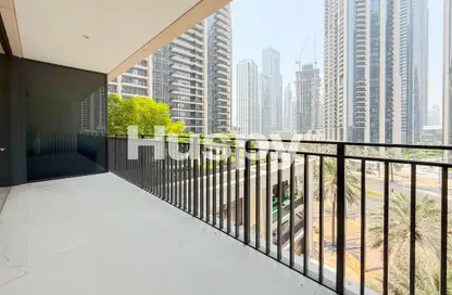 Apartment - 2 Bedrooms - 3 Bathrooms for rent in Boulevard Crescent 2 - BLVD Crescent - Downtown Dubai - Dubai