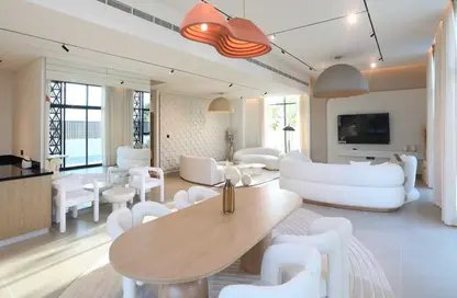 Villa - 5 Bedrooms - 6 Bathrooms for sale in Hayyan - Sharjah