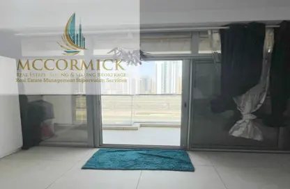 شقة - غرفة نوم - 1 حمام للايجار في جلوبال ليك فيو - (JLT) مجمع E - أبراج بحيرة الجميرا - دبي