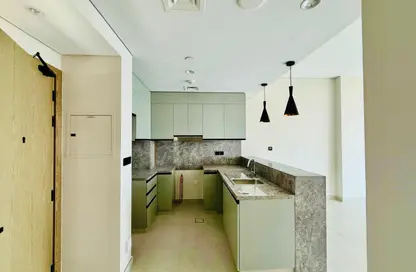 شقة - غرفة نوم - 6 حمامات للايجار في جولف جيت - داماك هيلز - دبي