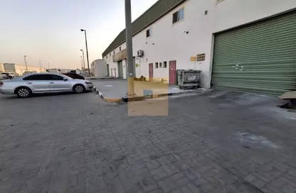 مستودع - استوديو - 1 حمام للايجار في مدينة الإمارات الصناعية - الشارقة
