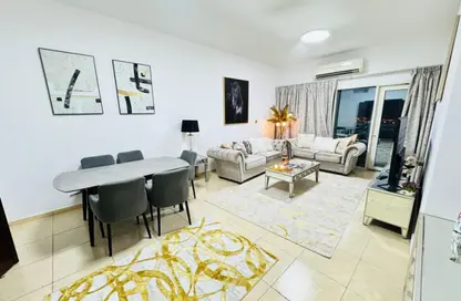 Apartment - 3 Bedrooms - 2 Bathrooms for rent in Beach Tower 1 - Al Khan Lagoon - Al Khan - Sharjah