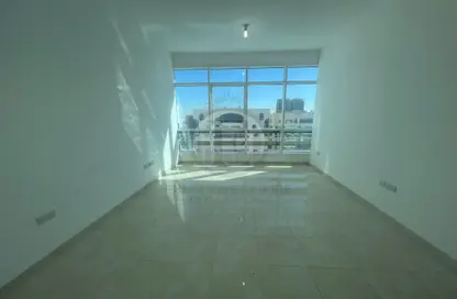 Apartment - 2 Bedrooms - 3 Bathrooms for rent in Awqaf Tower - Al Khalidiya - Abu Dhabi