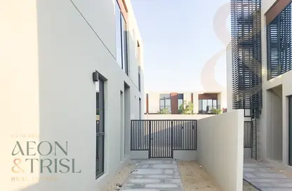 Townhouse - 4 Bedrooms for sale in Cherrywoods - Dubai Land - Dubai