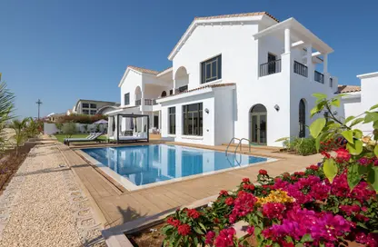 Villa - 6 Bedrooms - 6 Bathrooms for rent in Signature Villas Frond K - Signature Villas - Palm Jumeirah - Dubai