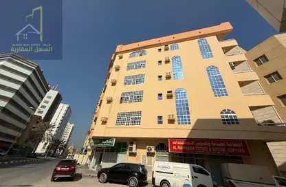 عمارة بالكامل - استوديو - 8 حمامات للبيع في المصلى - الغرب - الشارقة