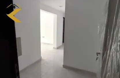 Apartment - 2 Bedrooms - 2 Bathrooms for rent in Al Jurf Industrial 3 - Al Jurf Industrial - Ajman