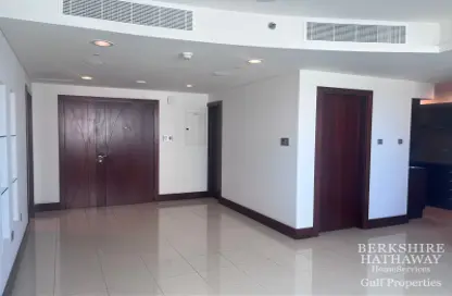 Apartment - 2 Bedrooms - 2 Bathrooms for rent in The Apartments Dubai World Trade Centre A - The Apartments Dubai World Trade Centre - World Trade Center - Dubai