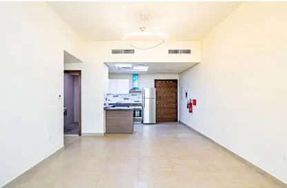 Apartment - 1 Bedroom - 2 Bathrooms for rent in Azizi Plaza - Al Furjan - Dubai