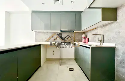 Apartment - 1 Bedroom - 2 Bathrooms for rent in Sama Al Jaddaf - Al Jaddaf - Dubai