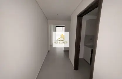 شقة - 2 غرف نوم - 3 حمامات للايجار في سراب 2 - الجادة - الشارقة