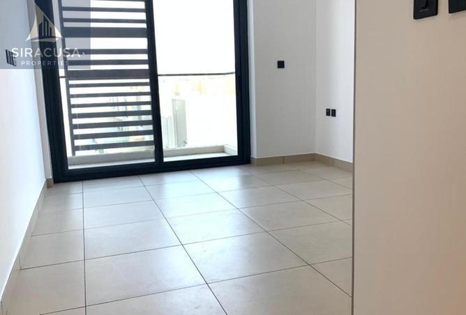 15805162 - صورة العقار 2