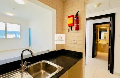 شقة - غرفة نوم - 2 حمامات للايجار في بيت المطينة 01 - المطينة - ديرة - دبي