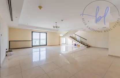 Apartment - 2 Bedrooms - 3 Bathrooms for sale in Riah Towers - Culture Village - Dubai