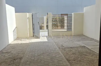 Townhouse - 2 Bedrooms - 3 Bathrooms for rent in Rukan 3 - Rukan - Dubai Land - Dubai