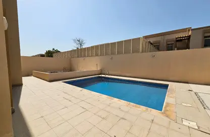 فيلا - 5 غرف نوم - 6 حمامات للايجار في حدائق الجولف - مدينة خليفة - أبوظبي