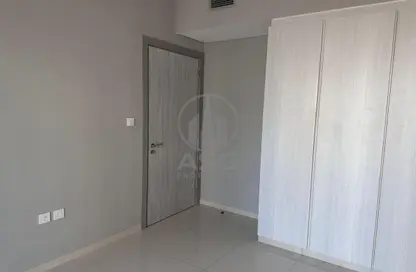 شقة - غرفة نوم - 1 حمام للايجار في برج زادا - الخليج التجاري - دبي