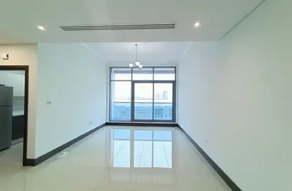 شقة - 2 غرف نوم - 3 حمامات للايجار في برج ويمبلي - مدينة دبي الرياضية - دبي