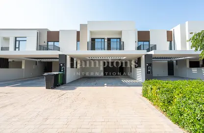 Villa - 3 Bedrooms - 4 Bathrooms for rent in Greenviews 2 - EMAAR South - Dubai South (Dubai World Central) - Dubai