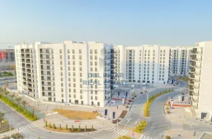 Apartment - 1 Bedroom - 1 Bathroom for sale in Waters Edge - Yas Island - Abu Dhabi