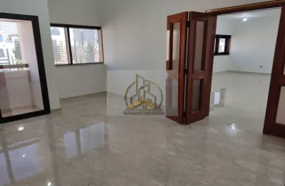 Apartment - 4 Bedrooms - 4 Bathrooms for rent in Hamdan Street - Abu Dhabi