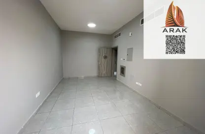 Apartment - 2 Bedrooms - 3 Bathrooms for rent in Al Jurf 3 - Al Jurf - Ajman Downtown - Ajman