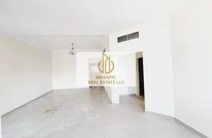 Apartment - 1 Bedroom - 2 Bathrooms for rent in Al Nahda Complex - Al Nahda - Sharjah
