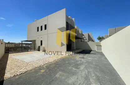 Villa - 3 Bedrooms - 5 Bathrooms for rent in Zinnia - The Roots DAMAC Hills 2 - Damac Hills 2 - Dubai Villa - 3 Bedrooms - 5 Bathrooms for rent in Zinnia - The Roots DAMAC Hills 2 - Damac Hills 2 - Dubai