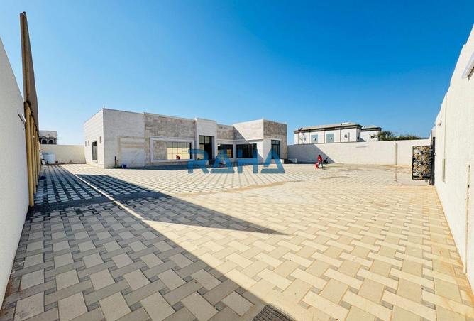 15702704 - Property Image 3