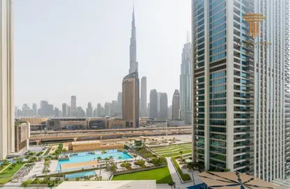 Outdoor Building image for: Apartment - 2 Bedrooms - 2 Bathrooms for rent in Downtown Views II Tower 2 - Downtown Views II - Downtown Dubai - Dubai, Image 1